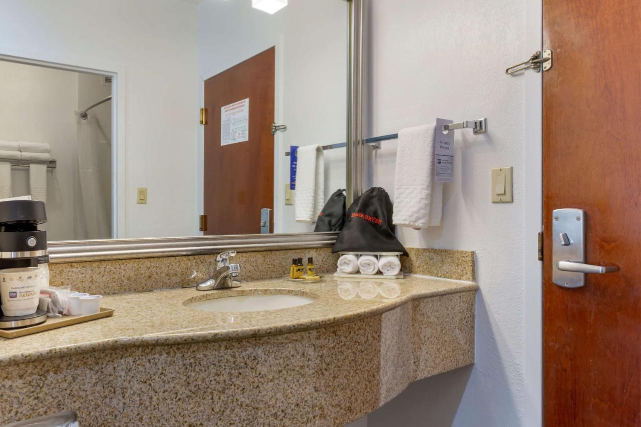 Best Western Plus South Hill Inn Dış mekan fotoğraf